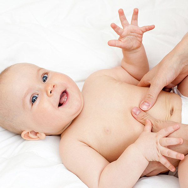 Dịch vụ tắm em bé tại nhà